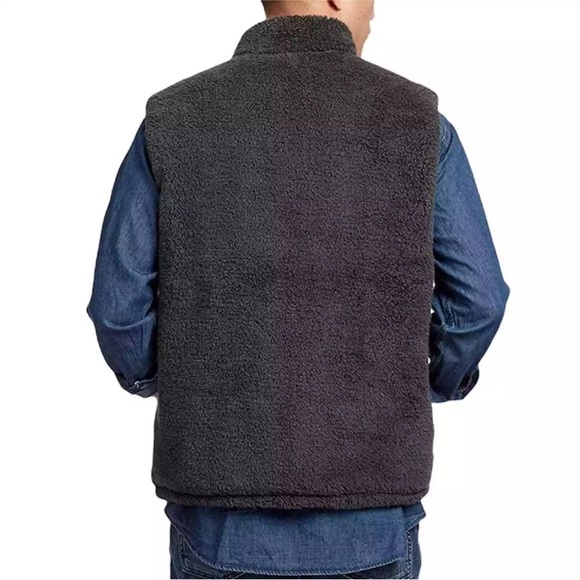 Weatherproof Vintage Men's Reversible Navy Vest size M. - Picture 7 of 11